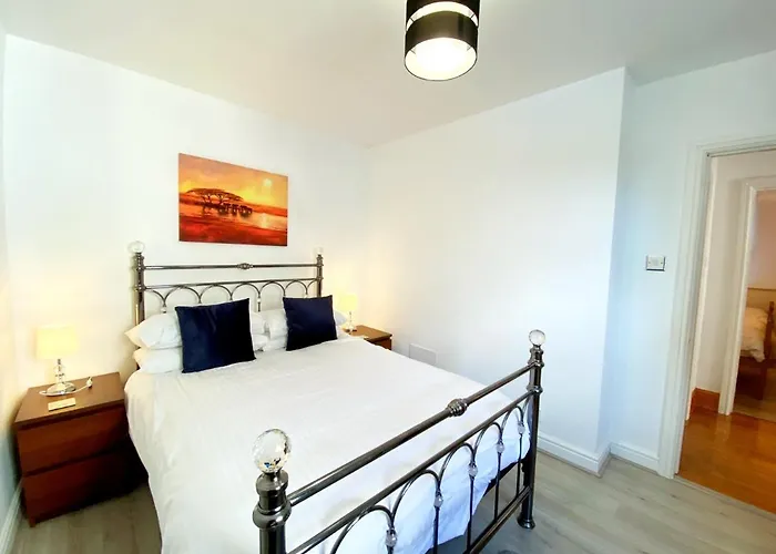 The Stables Apartments At Meadfoot Bay